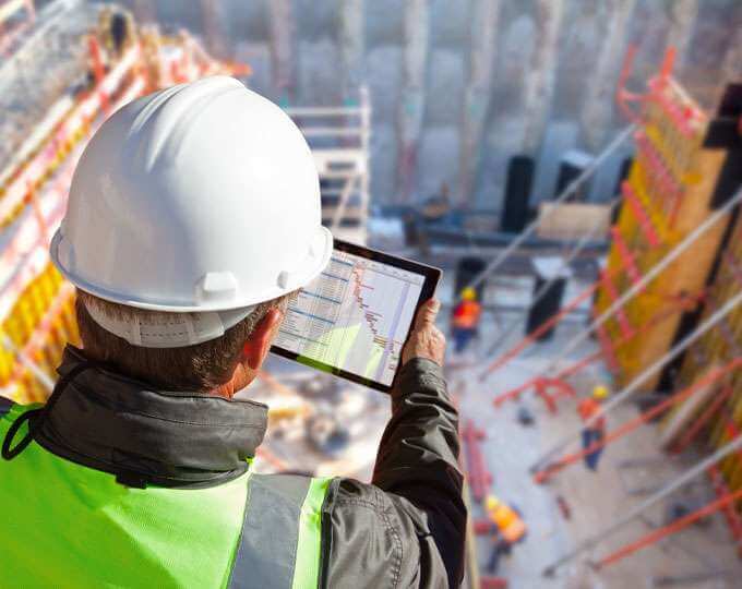 Managing Safety With Tablets and Smartphones at the Jobsite